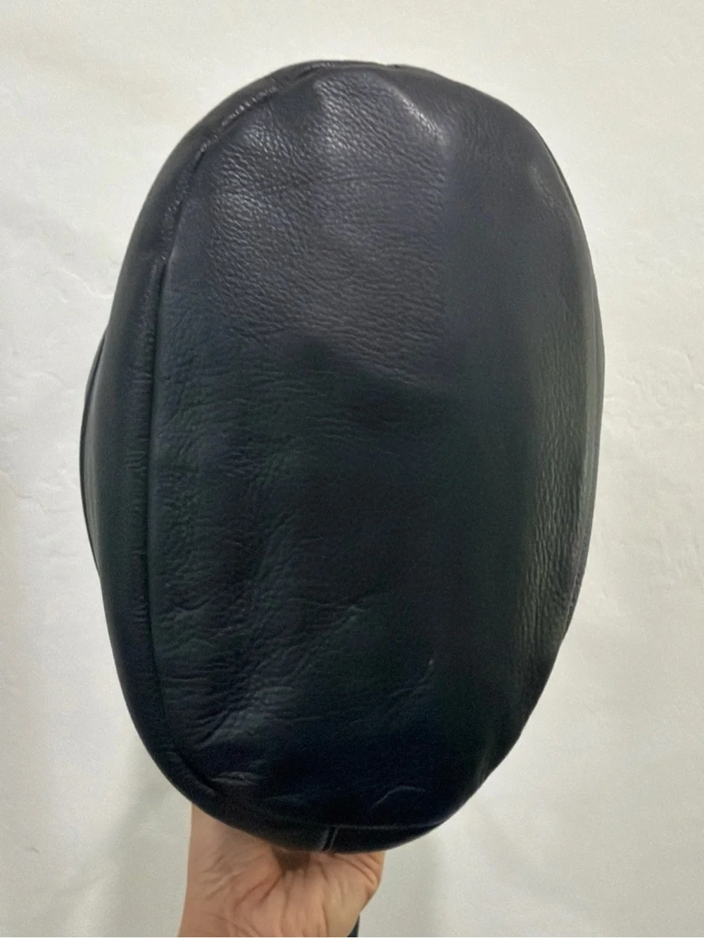 Kate spade leather shoulder bag and hobo/satchel style